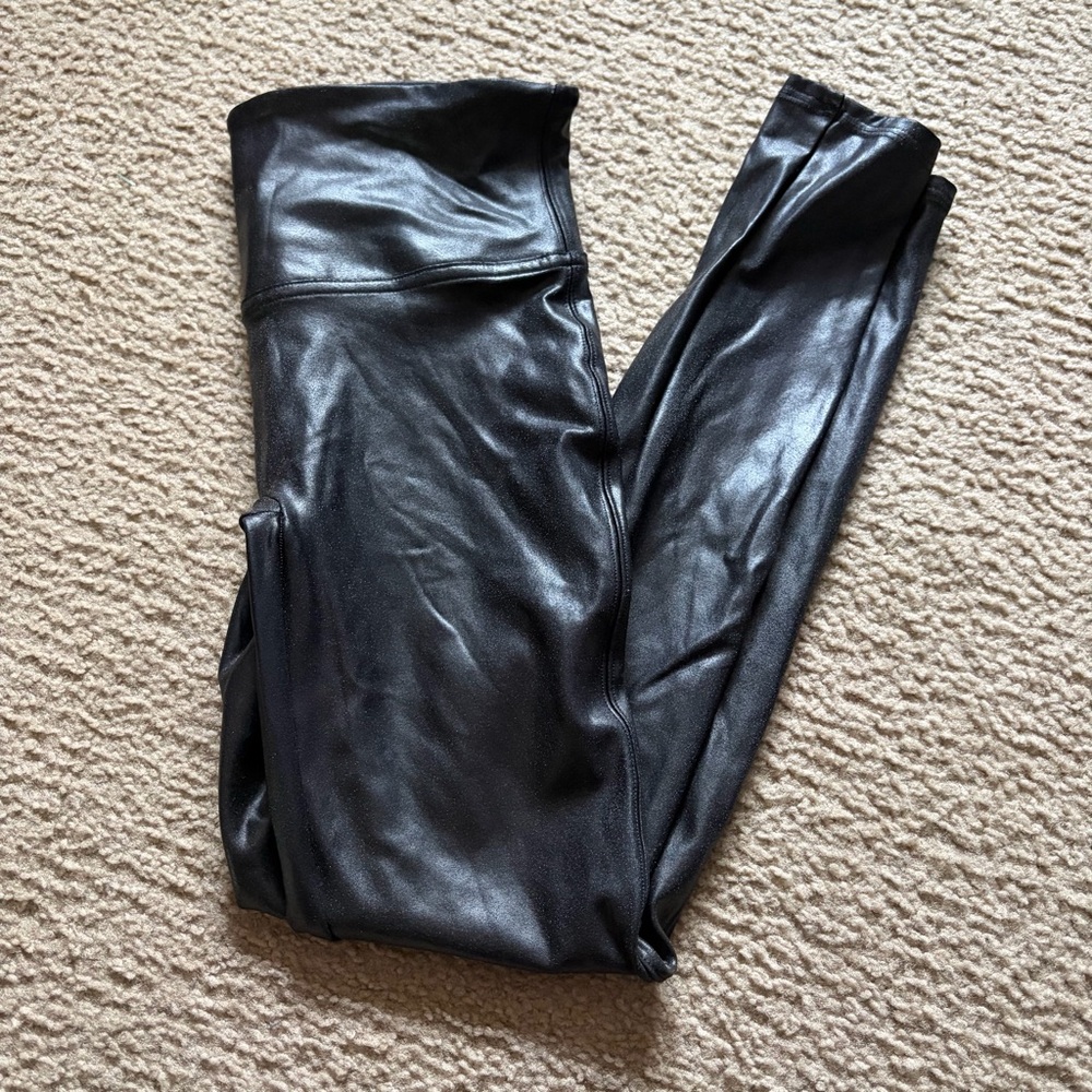 Spanx Faux Leather Leggings Size Medium